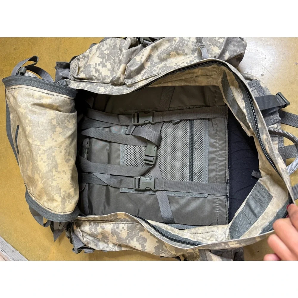 Blackhawk Hydration Carrier‎ Backpack Military Army Camo Tactical